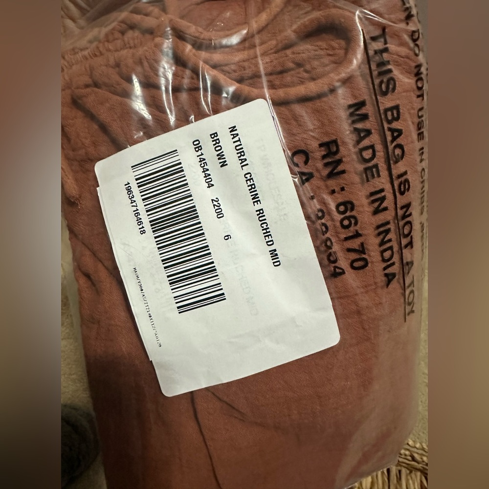 NWT - FREE PEOPLE - Natural Cerine Ruched Midi Skirt - Picture 5 of 6